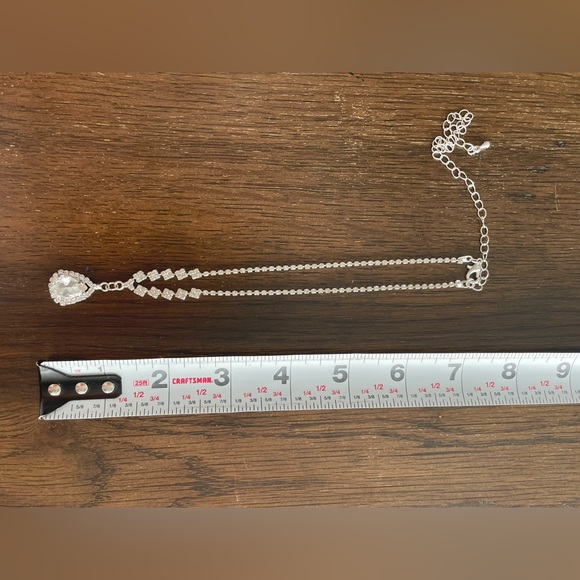 Fashion Crystal Necklace and Earrings set - Picture 7 of 7